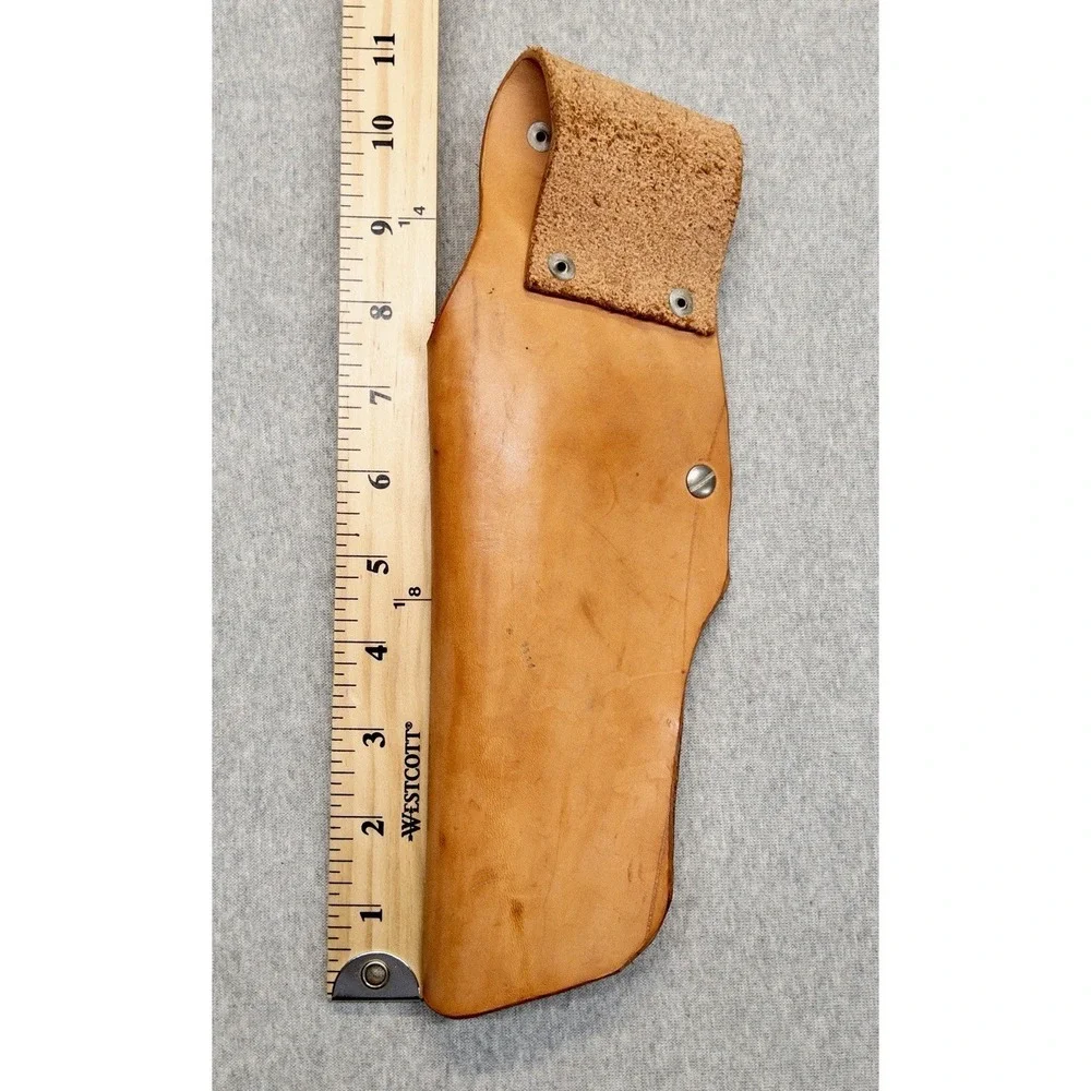 Vtg Brown Leather Holster With Silver‎ Heart 11